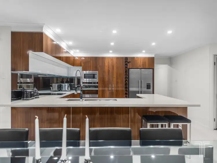 Fourth view of Homely house listing, 61 Coventry Circuit, Carindale QLD 4152