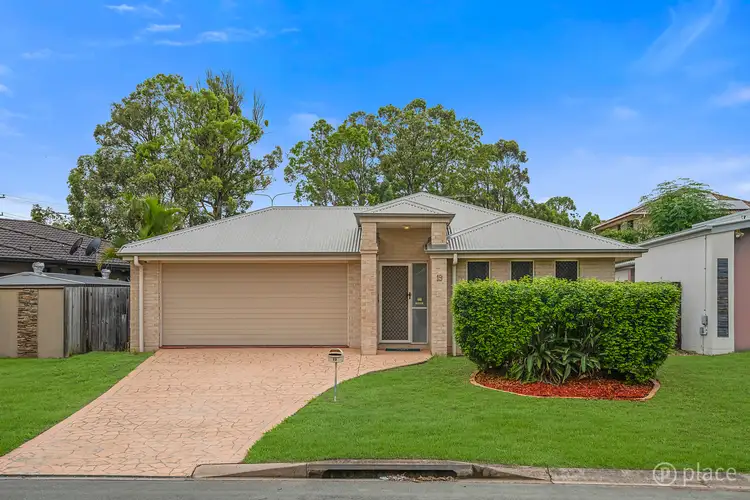 19 Lillydale Place, Calamvale QLD 4116