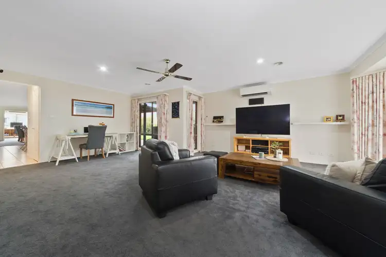 Sixth view of Homely house listing, 35 Delatite Way, Skye VIC 3977