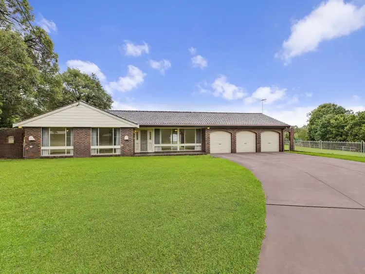 Second view of Homely rural property listing, 6 Dashwood Close, Wamberal NSW 2260