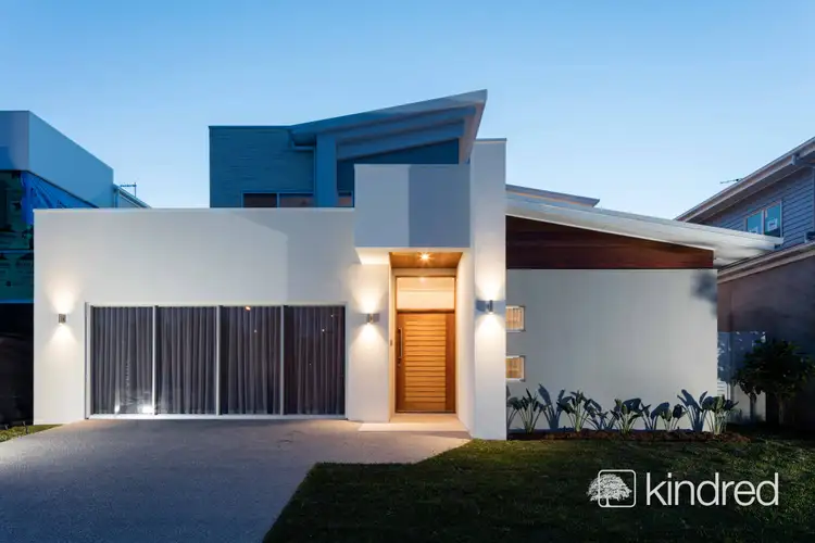 56 Spinnaker Boulevard, Newport QLD 4020