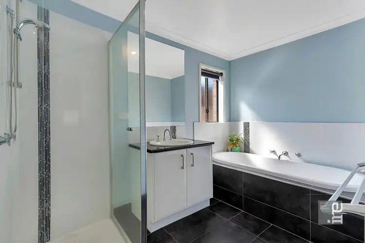 Sixth view of Homely house listing, 19 Joyce Way, Wangaratta VIC 3677