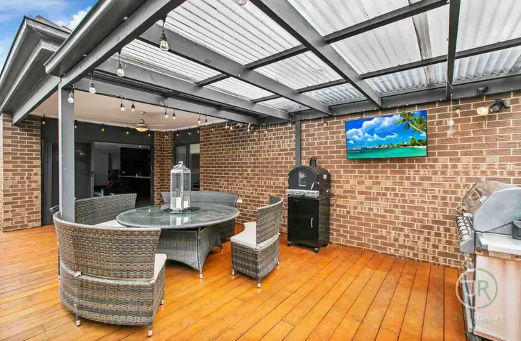 21 Erindale Street, Cranbourne West VIC 3977