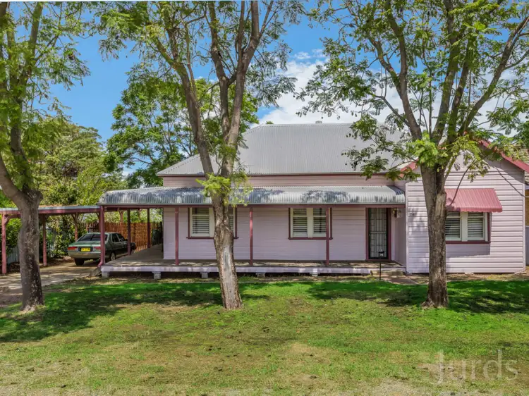 76 Melbourne Street, Abermain NSW 2326