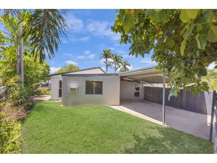 10 Julia Street, Kirwan QLD 4817