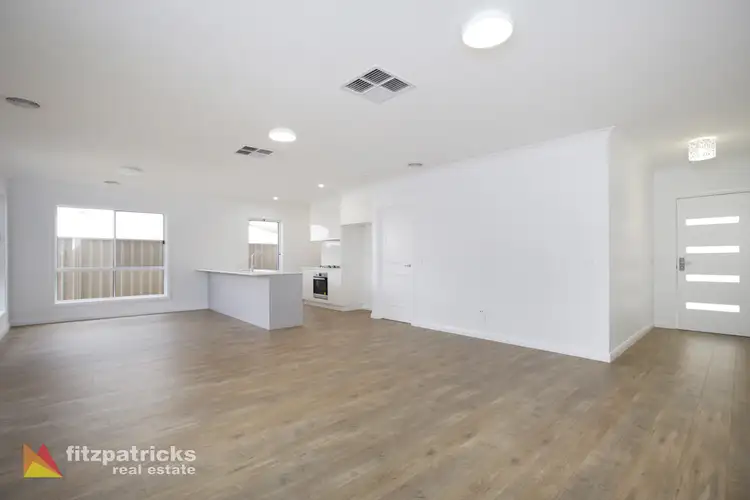 1/9 Coles Street, Lloyd NSW 2650