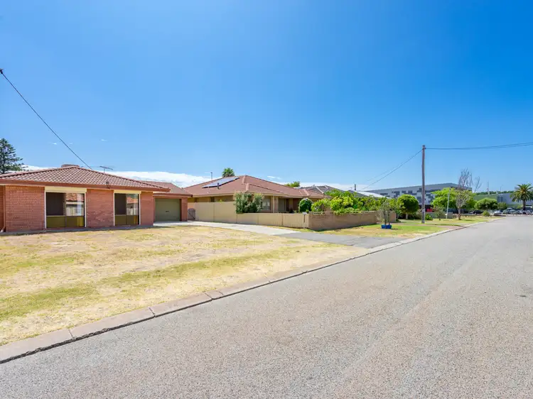 Third view of Homely house listing, 9 Toledo Close, Cannington WA 6107