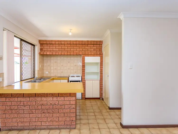 Sixth view of Homely house listing, 9 Toledo Close, Cannington WA 6107