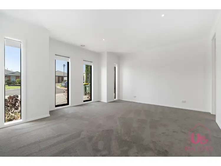 Sixth view of Homely house listing, 6 Amethyst Close, Skye VIC 3977