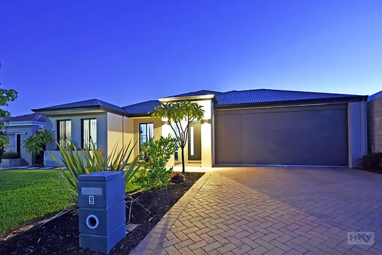 9 Limone Street, Aveley WA 6069