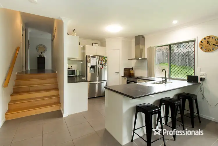 Second view of Homely house listing, 21 Highvale Court, Bahrs Scrub QLD 4207