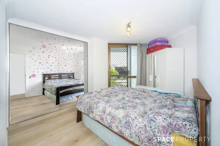 Sixth view of Homely apartment listing, 4/32 Fortescue Street, Spring Hill QLD 4000