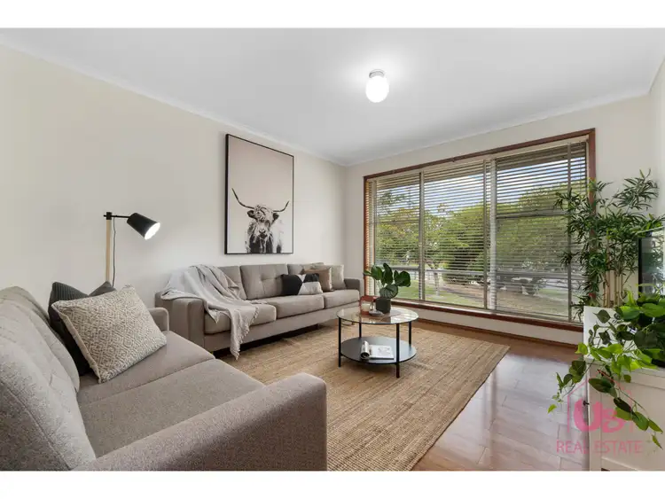 Second view of Homely house listing, 8 Brunning Crescent, Frankston North VIC 3200