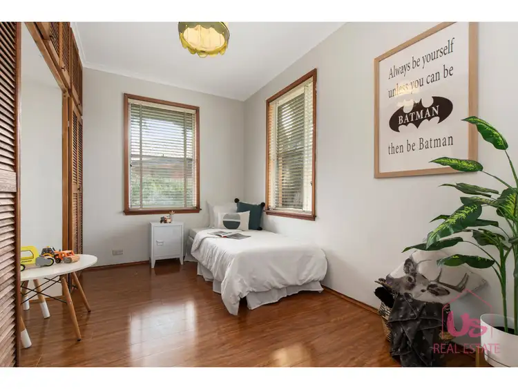 Fifth view of Homely house listing, 8 Brunning Crescent, Frankston North VIC 3200