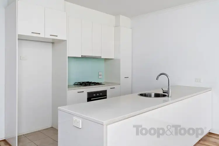 Fourth view of Homely townhouse listing, 6 Kudlyo Close, New Port SA 5015