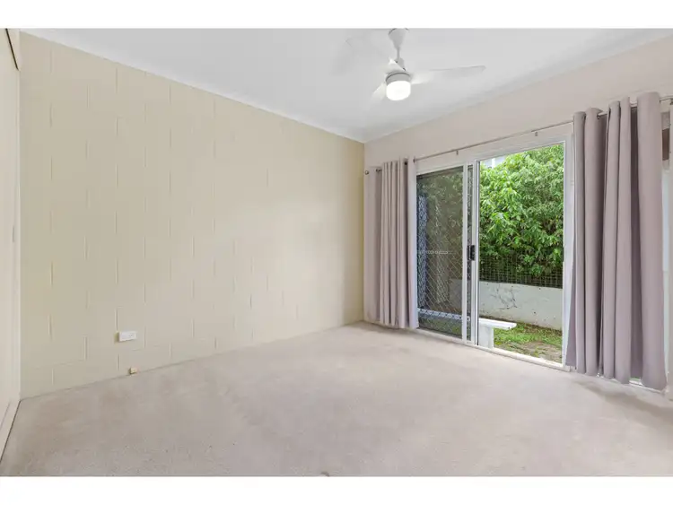 Sixth view of Homely unit listing, 2/31 King Street, The Range QLD 4700