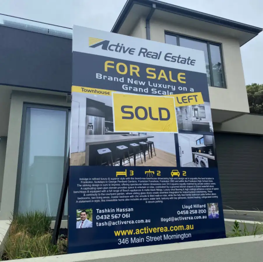 Main view of Homely townhouse listing, 2/43 Denbigh Street, Frankston VIC 3199