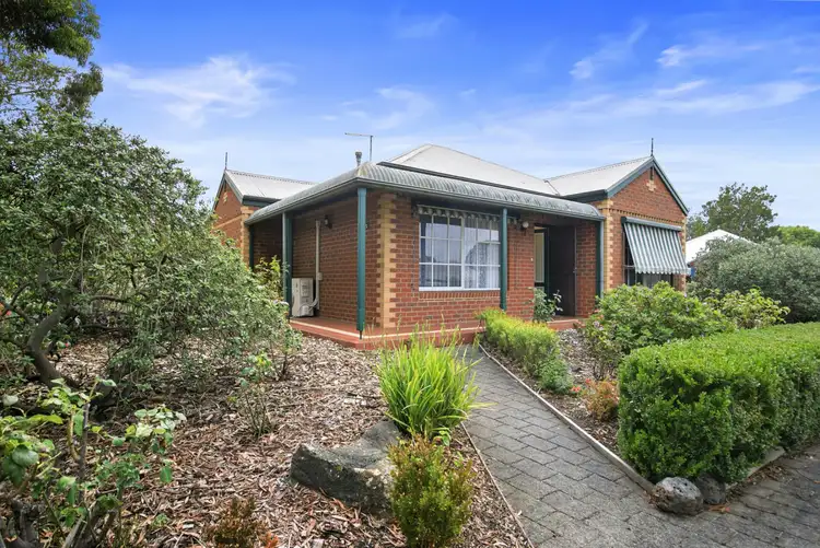 1/2-6 Hopkins Street, Winchelsea VIC 3241