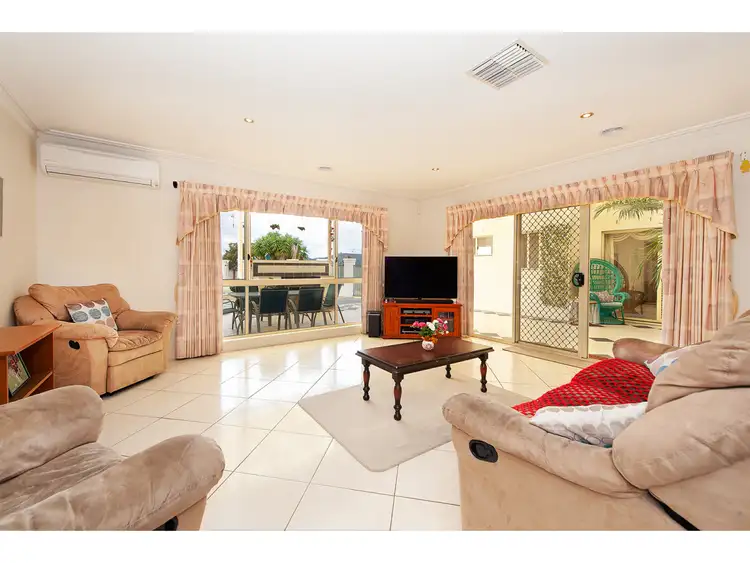 Seventh view of Homely house listing, 2 Hayden Way, Glenroy NSW 2640