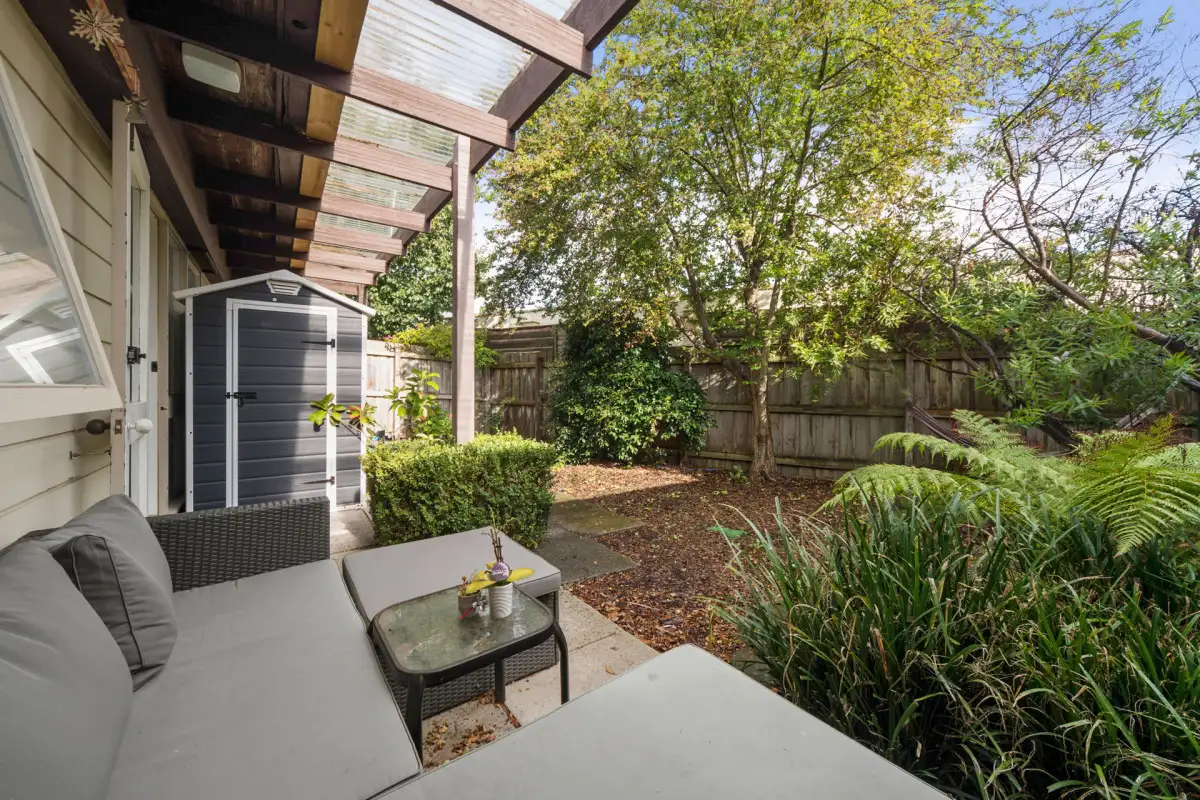 Main view of Homely unit listing, 2/163 Mount Eliza Way, Mount Eliza VIC 3930