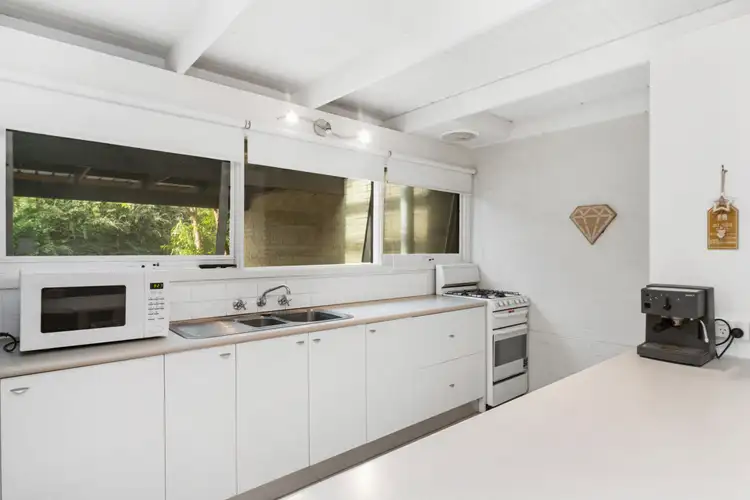 Third view of Homely unit listing, 2/163 Mount Eliza Way, Mount Eliza VIC 3930