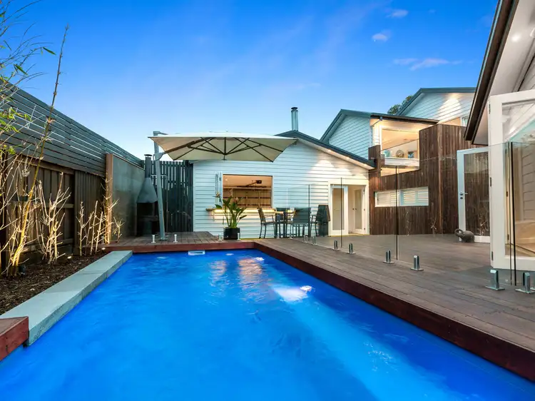 14 Pender Avenue, Mornington VIC 3931
