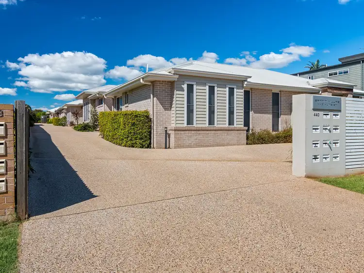 Second view of Homely unit listing, 2 & 3/440 Hume Street, Middle Ridge QLD 4350