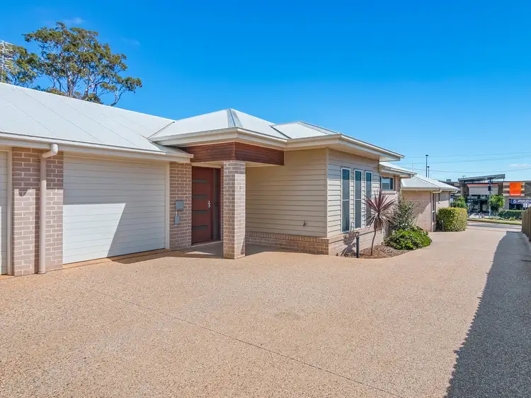 Fourth view of Homely unit listing, 2 & 3/440 Hume Street, Middle Ridge QLD 4350