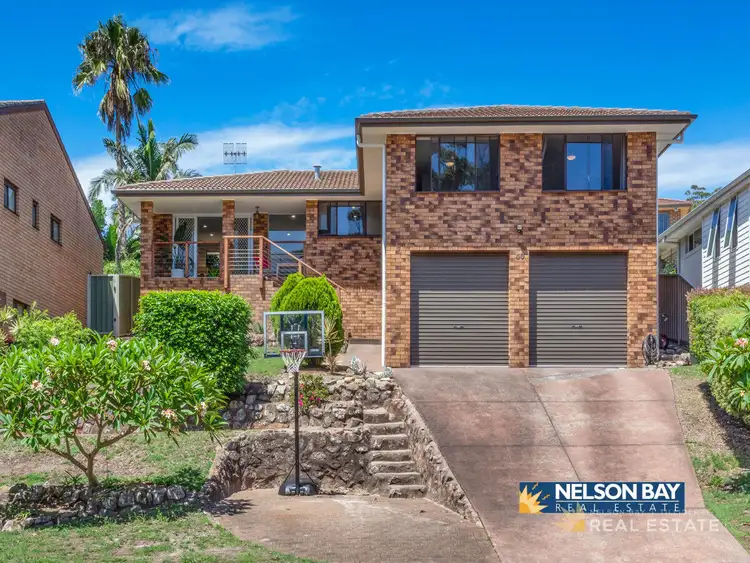 40 Corrie Parade, Corlette NSW 2315