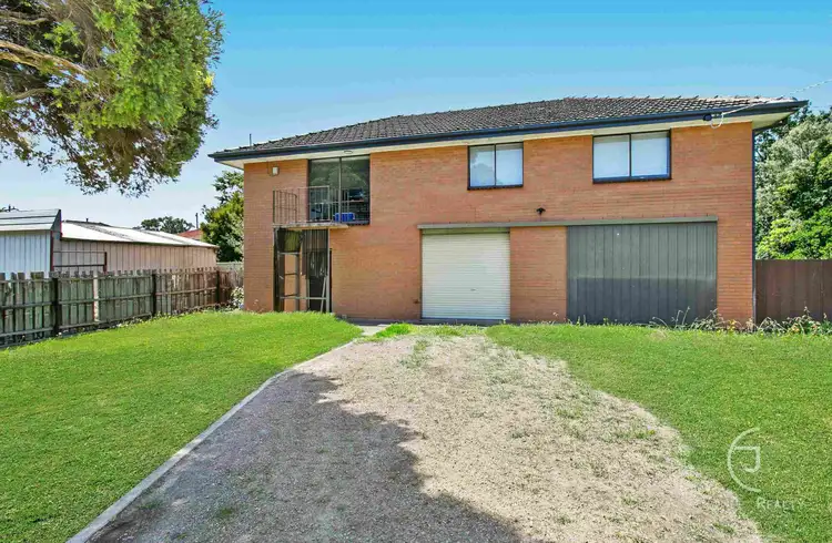 62 Fairbairn Road, Cranbourne VIC 3977