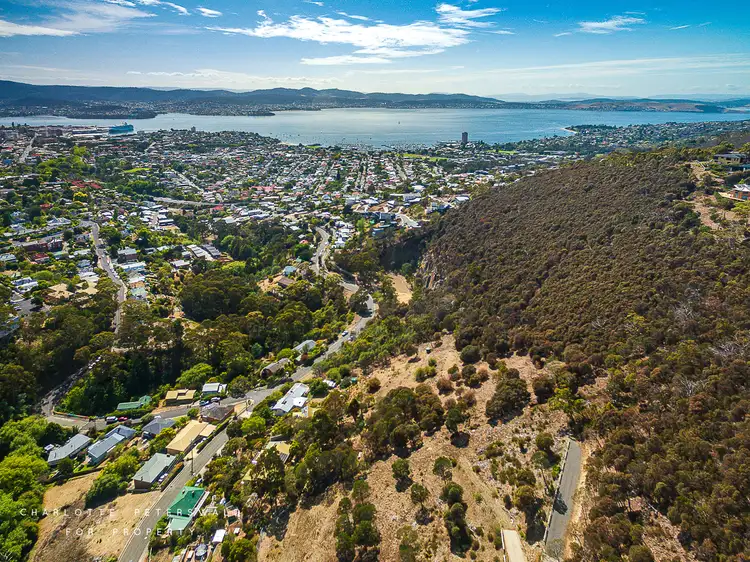 11 Montrivale Rise, Dynnyrne TAS 7005
