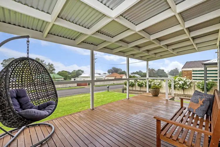 Third view of Homely house listing, 38 Byron Street, Hamilton VIC 3300