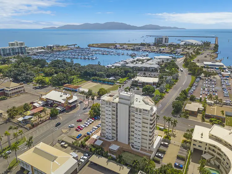 1A/7 The Strand, North Ward QLD 4810