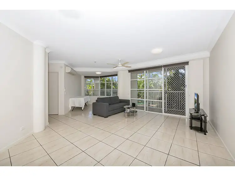 Fifth view of Homely apartment listing, 1A/7 The Strand, North Ward QLD 4810