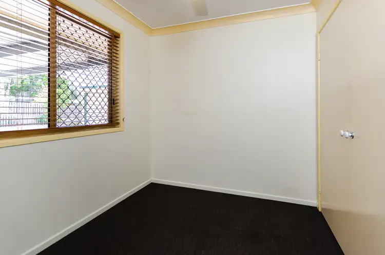 Seventh view of Homely house listing, 6 Rosslyn Close, Clinton QLD 4680