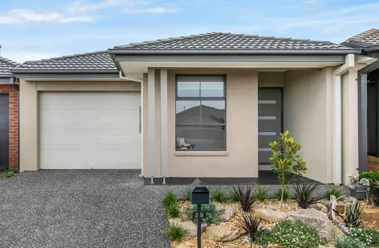 29 Galveston Road, Clyde VIC 3978