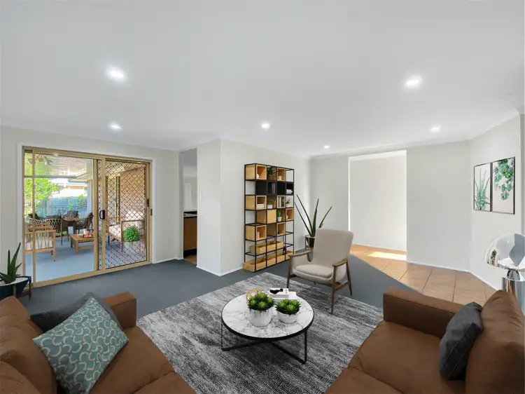 16 Macadamia Street, Wynnum West QLD 4178