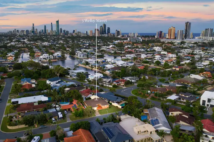 3 Welby Street, Broadbeach Waters QLD 4218