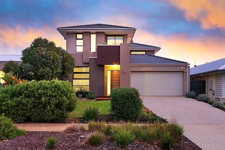 64 Oceanic Drive, Safety Beach VIC 3936