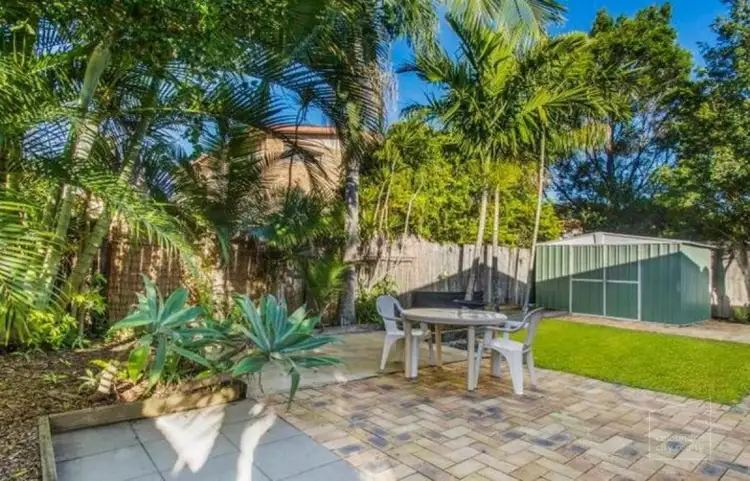 Third view of Homely semi-detached listing, 2/7 Maud Street, Caloundra QLD 4551