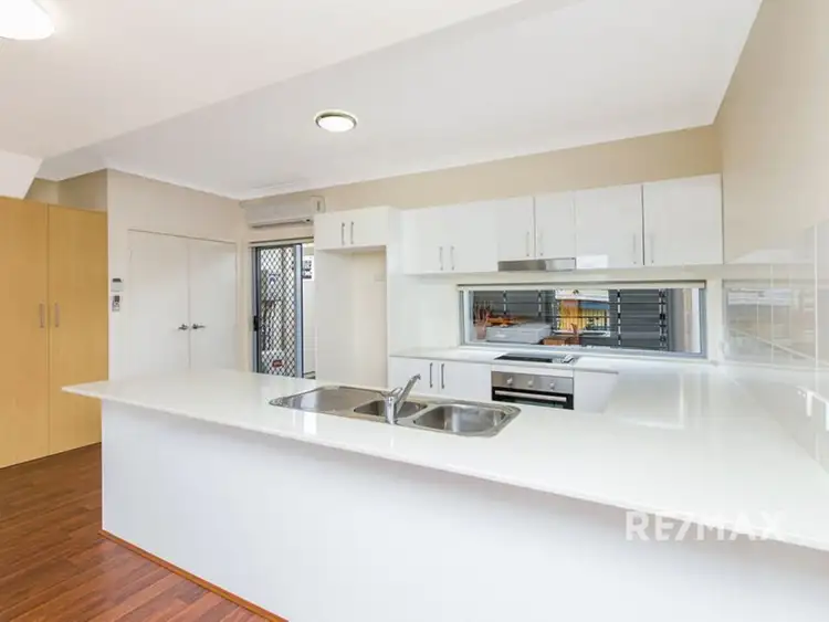 Third view of Homely townhouse listing, 6/5 Daniells Street, Carina QLD 4152
