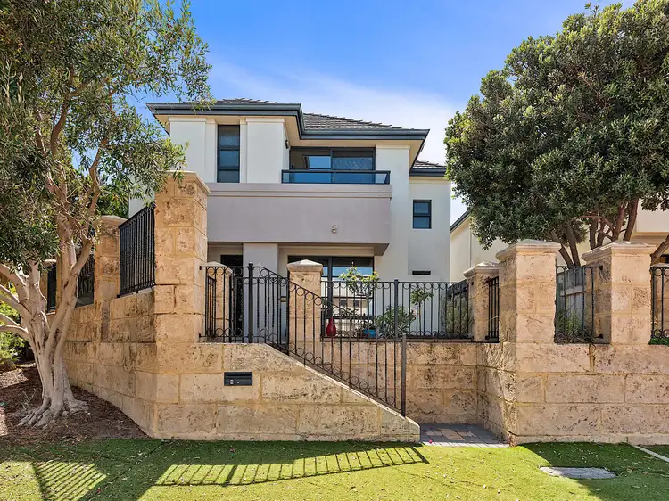 1 Halliday Grove, Hillarys WA 6025