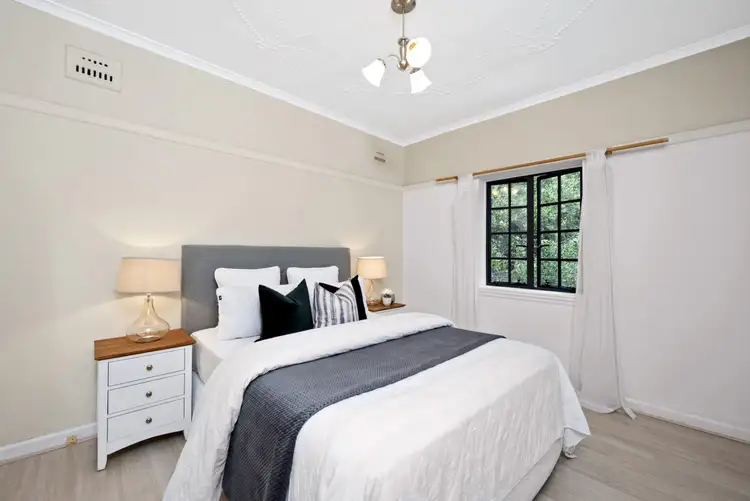 Fourth view of Homely apartment listing, 15/19 East Crescent Street, Mcmahons Point NSW 2060