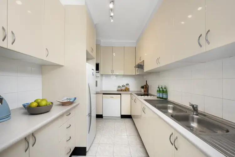 Fifth view of Homely apartment listing, 15/19 East Crescent Street, Mcmahons Point NSW 2060