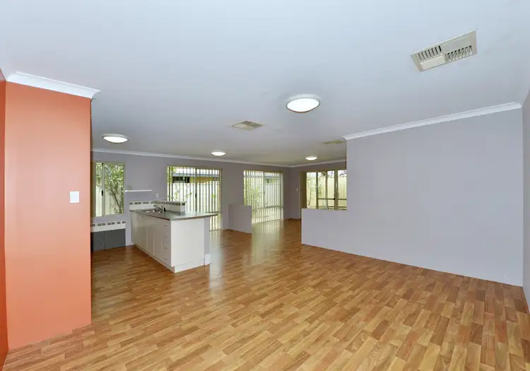 Sixth view of Homely house listing, 6 Menna Brace, Greenfields WA 6210