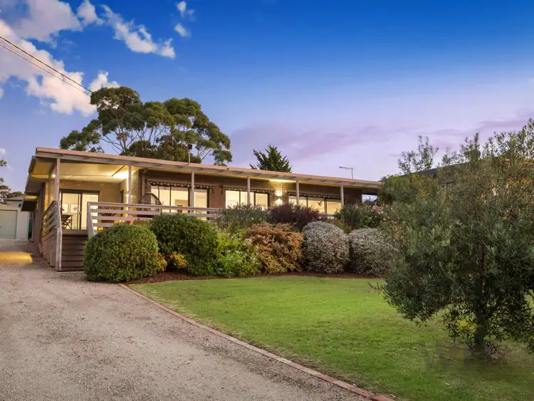 6 Stiles Street, Mount Martha VIC 3934