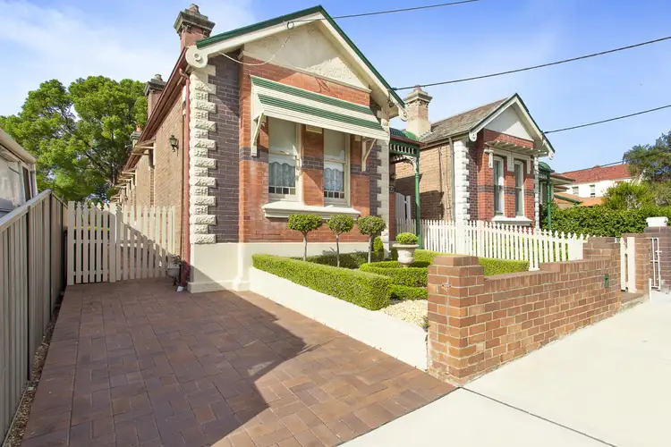 4 Wyalong Street, Burwood NSW 2134