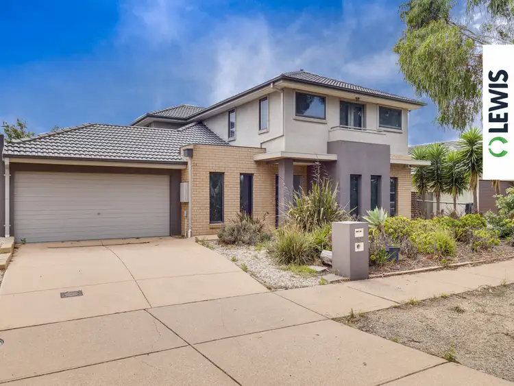 19 Manhattan Close, Sanctuary Lakes VIC 3030