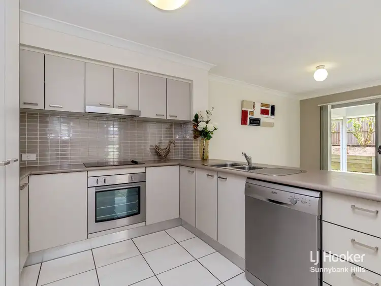 Sixth view of Homely house listing, 96 Lakewood Avenue, Parkinson QLD 4115