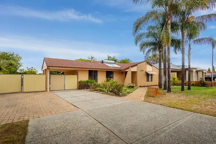 11 Naree Road, Wilson WA 6107